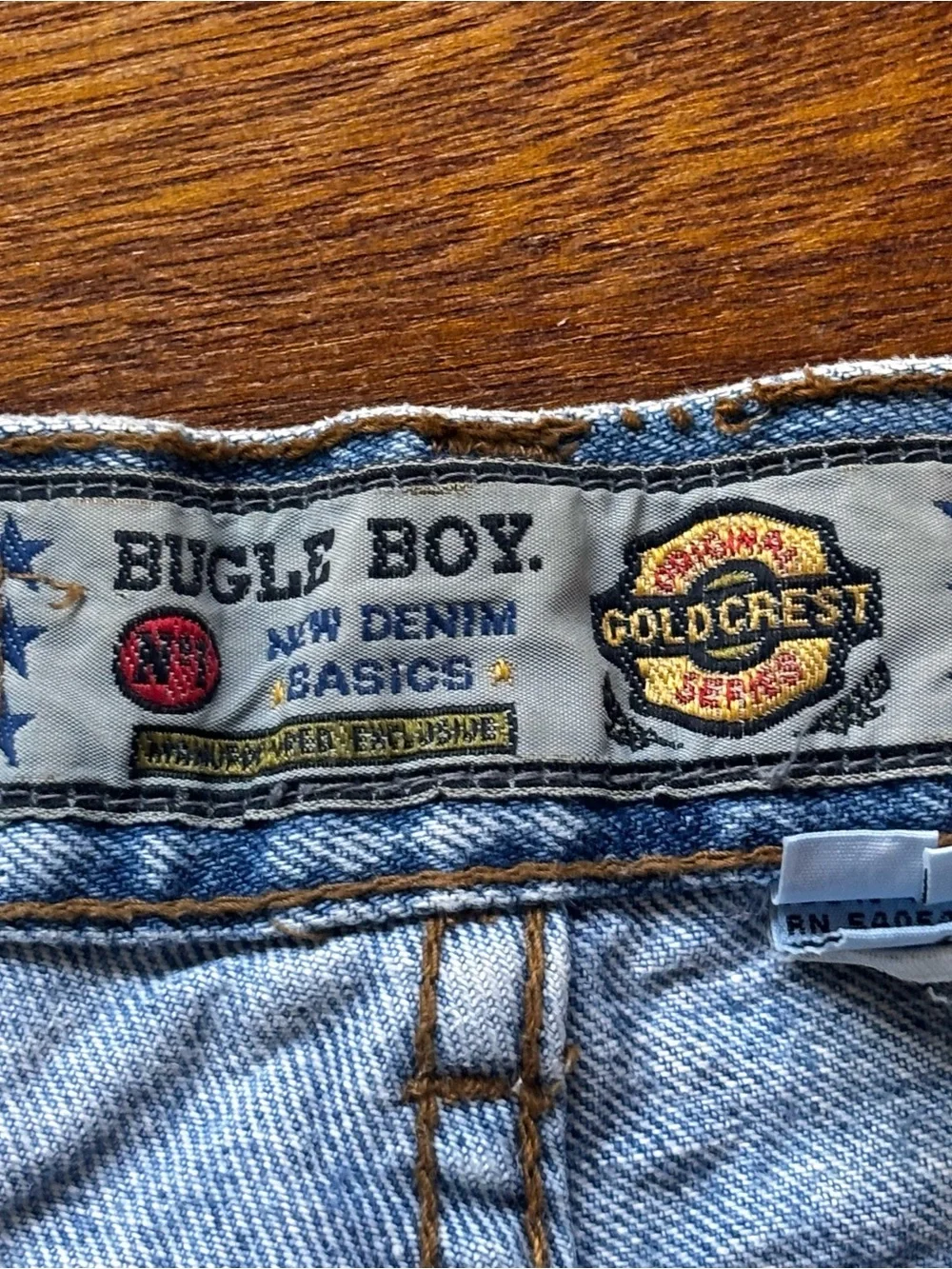 Bugle boy VTG jeans”special issue no.1” with Rare metallic waist plaque 29M